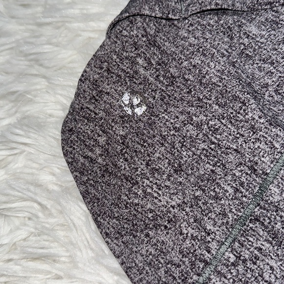 Lululemon Speed Up Short Long *4" Updated Fit Heather Lux Multi Black / Black - Picture 3 of 5